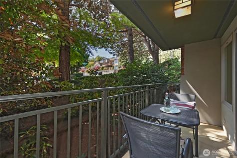 3400 25th Avenue W Seattle WA 98199