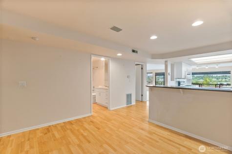 908 East Bay Drive NE Olympia WA 98506