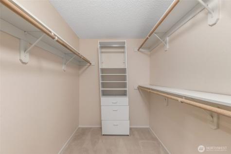 908 East Bay Drive NE Olympia WA 98506