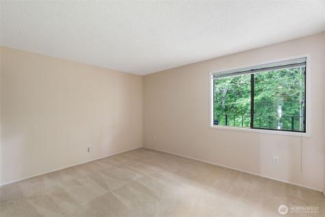 908 East Bay Drive NE Olympia WA 98506