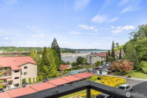 908 East Bay Drive NE Olympia WA 98506