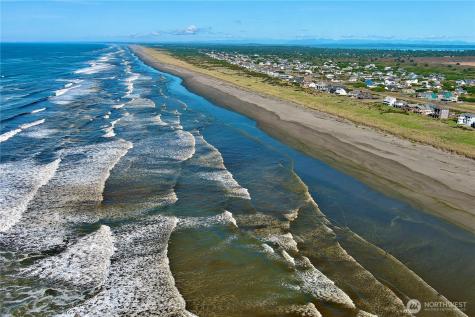 1307 Ocean Shores Boulevard SW Ocean Shores WA 98569