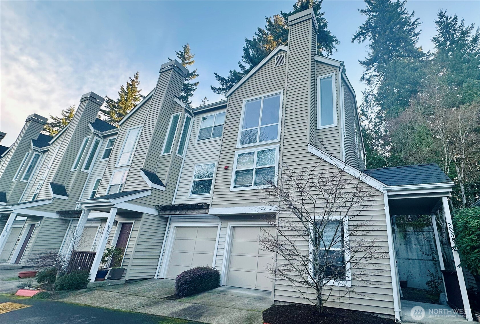 2960 142nd Place SE Bellevue WA 98007