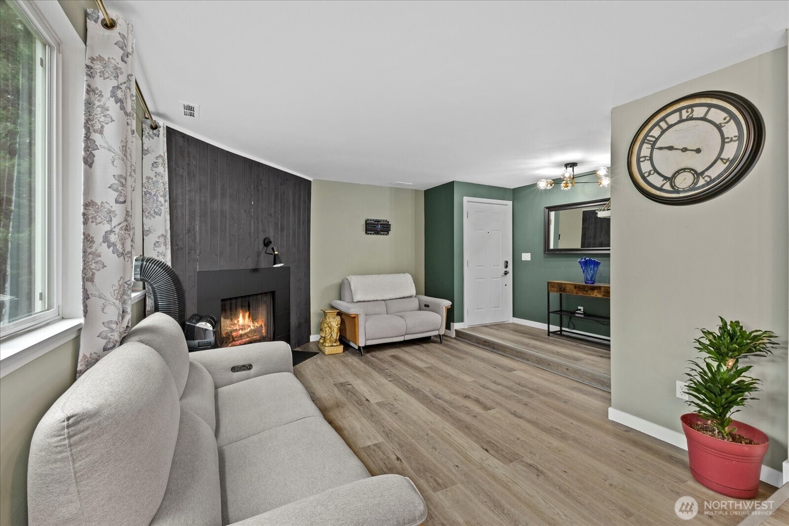 12716 NE 120th Street Kirkland WA 98034