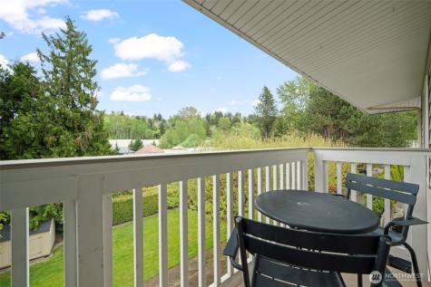 5021 Ripley Lane N Renton WA 98056