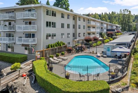5021 Ripley Lane N Renton WA 98056