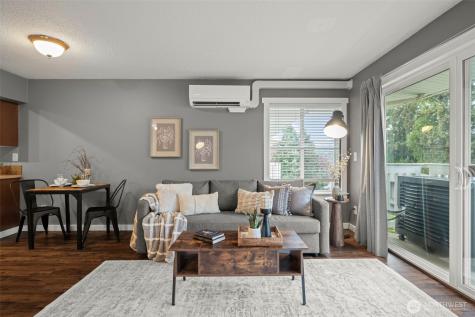 5021 Ripley Lane N Renton WA 98056