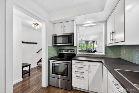 140 Summit Avenue N Kent WA 98030