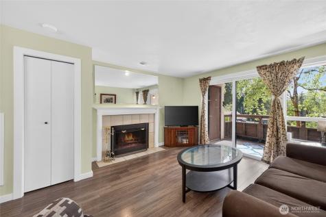 140 Summit Avenue N Kent WA 98030