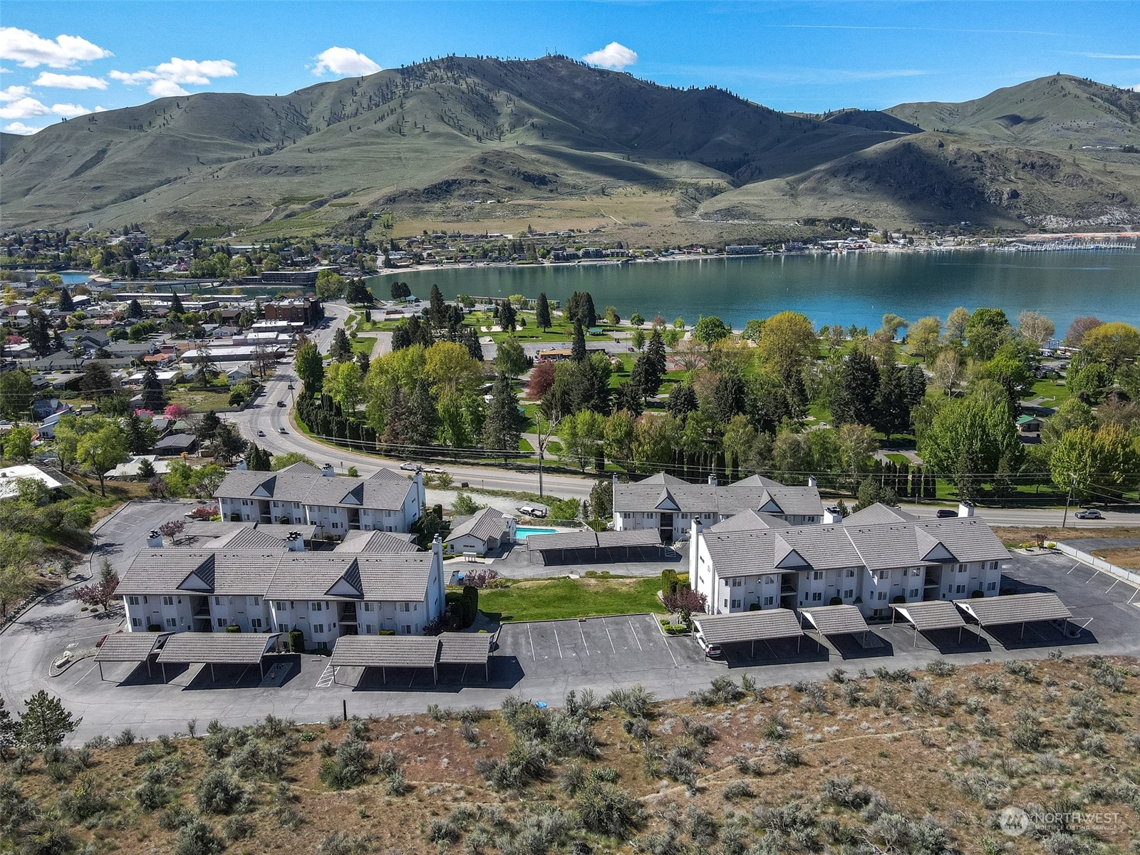 808 W Manson Highway Chelan WA 98816