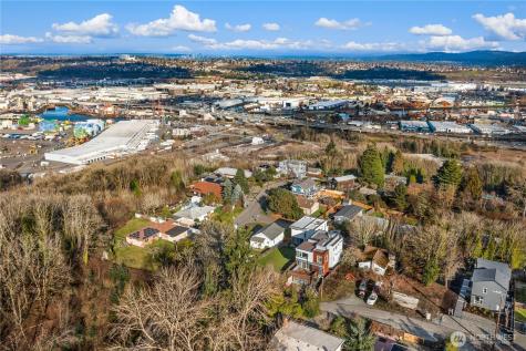 7324 7th Place SW Seattle WA 98106