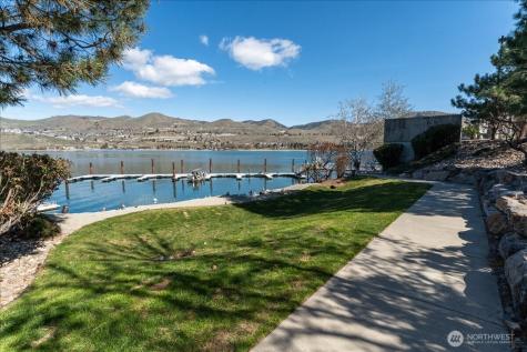 1120 W Woodin Avenue Chelan WA 98816