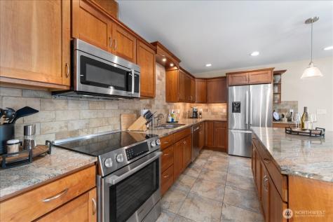1120 W Woodin Avenue Chelan WA 98816
