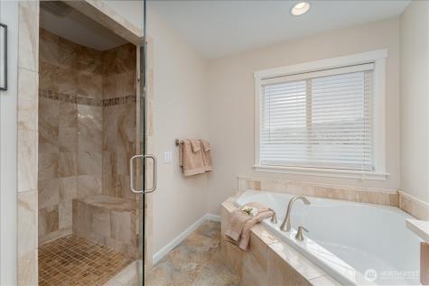 1120 W Woodin Avenue Chelan WA 98816