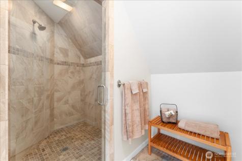 1120 W Woodin Avenue Chelan WA 98816