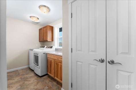 1120 W Woodin Avenue Chelan WA 98816