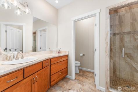 1120 W Woodin Avenue Chelan WA 98816