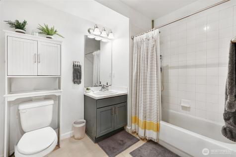 7322 Rainier Avenue S Seattle WA 98118