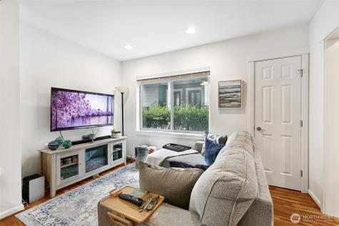 7322 Rainier Avenue S Seattle WA 98118