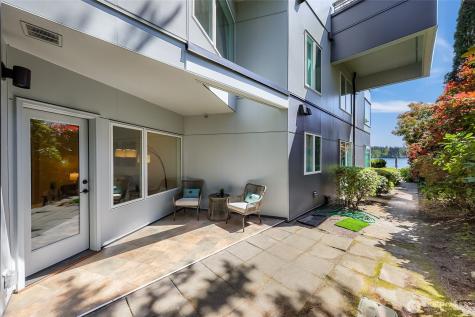 9039 NE Juanita Drive Kirkland WA 98034