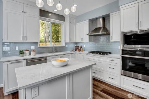 9080 162nd Place NE Redmond WA 98052