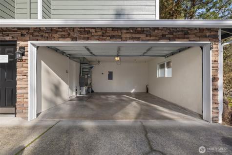 17917 80 Avenue NE Kenmore WA 98028