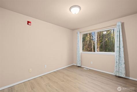 17917 80 Avenue NE Kenmore WA 98028