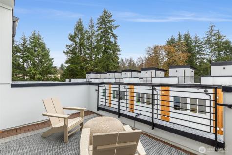 1152 129th Court NE Bellevue WA 98005
