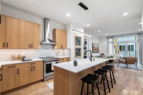 1152 129th Court NE Bellevue WA 98005