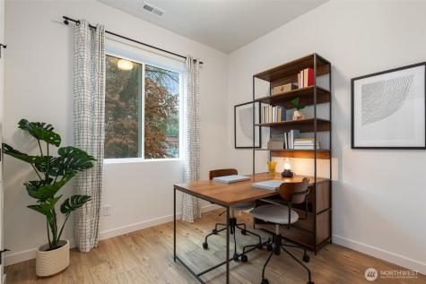 1152 129th Court NE Bellevue WA 98005