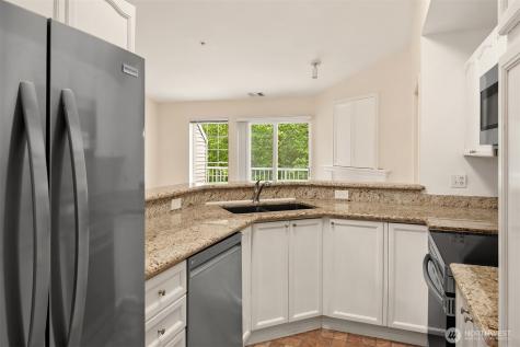 12105 NE 171st Place Bothell WA 98011