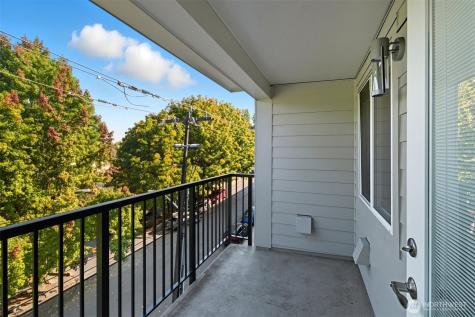 9416 1st Avenue NE Seattle WA 98115