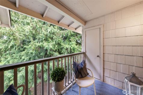 33030 17th Place S Federal Way WA 98003