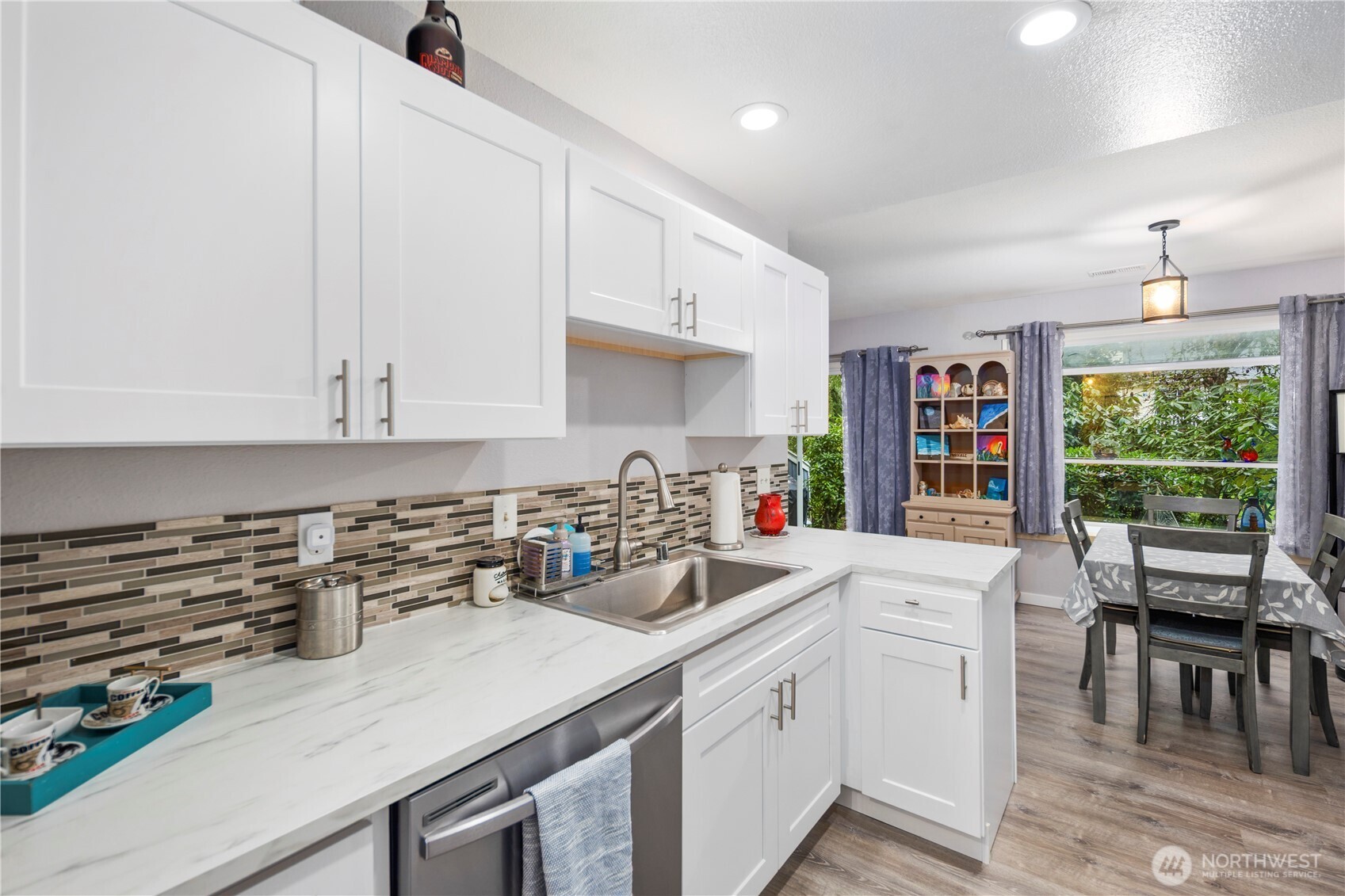 4118 212th Street SW Mountlake Terrace WA 98043