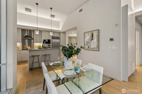 909 5th Avenue Seattle WA 98164