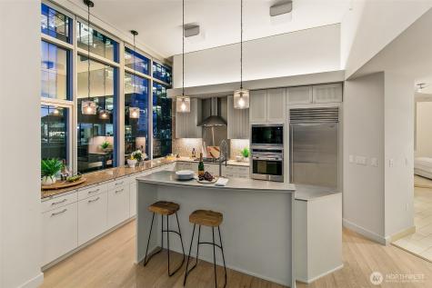 909 5th Avenue Seattle WA 98164