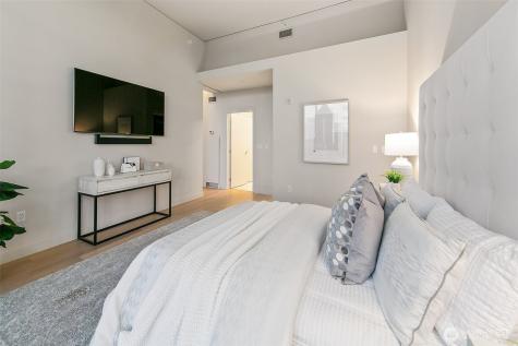 909 5th Avenue Seattle WA 98164