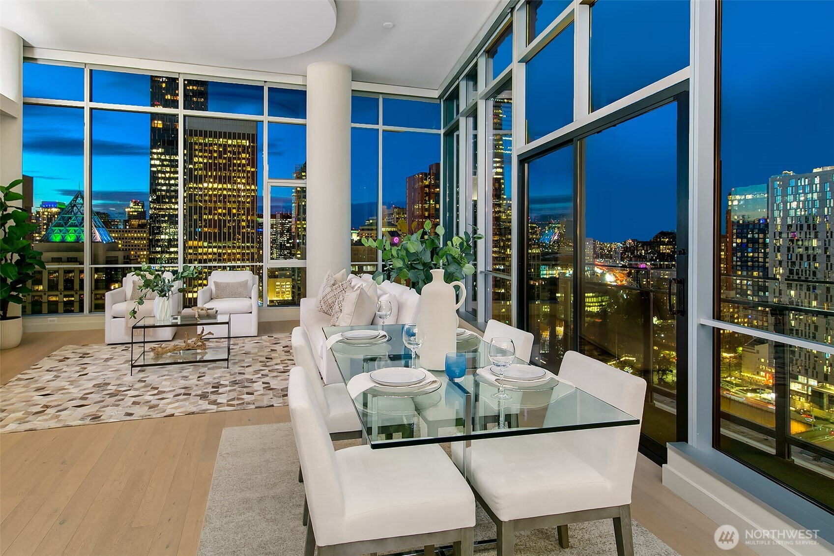 909 5th Avenue Seattle WA 98164
