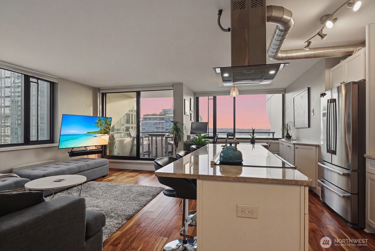 2100 3rd Avenue Seattle WA 98121