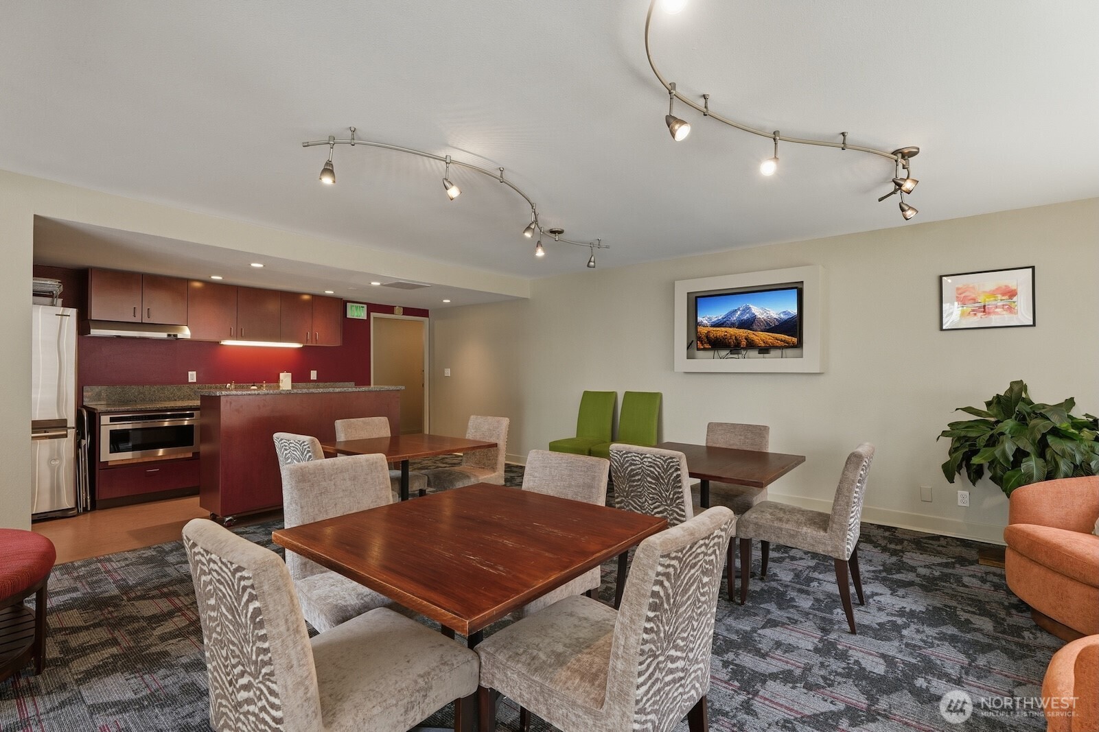 2100 3rd Avenue Seattle WA 98121
