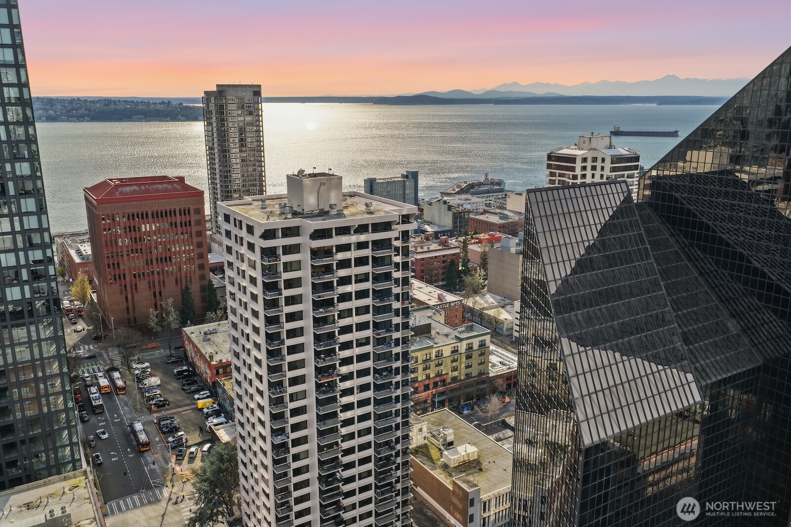 2100 3rd Avenue Seattle WA 98121