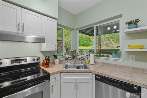 3918 243rd Place SE Bothell WA 98021
