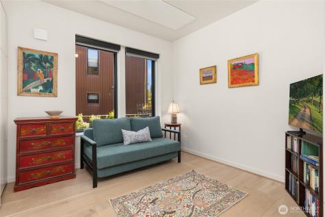 4670 Flying Goat Avenue NE Bainbridge Island WA 98110