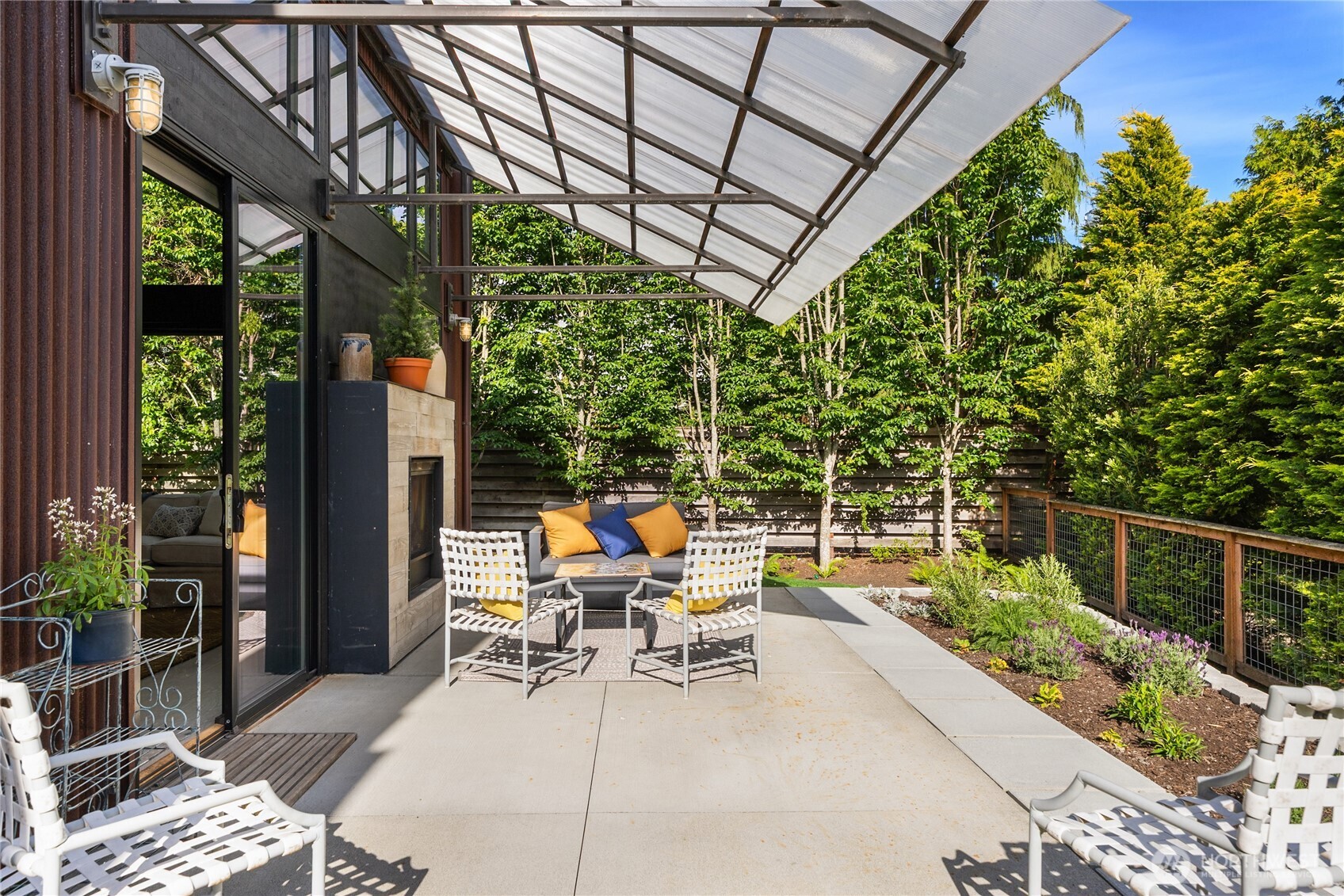 4670 Flying Goat Avenue NE Bainbridge Island WA 98110