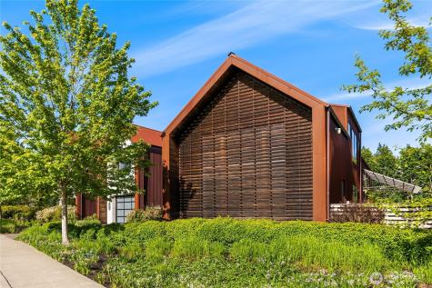 4670 Flying Goat Avenue NE Bainbridge Island WA 98110