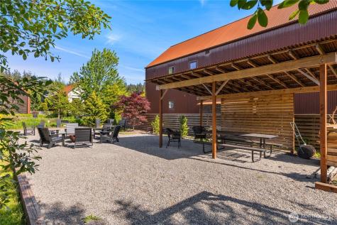 4670 Flying Goat Avenue NE Bainbridge Island WA 98110