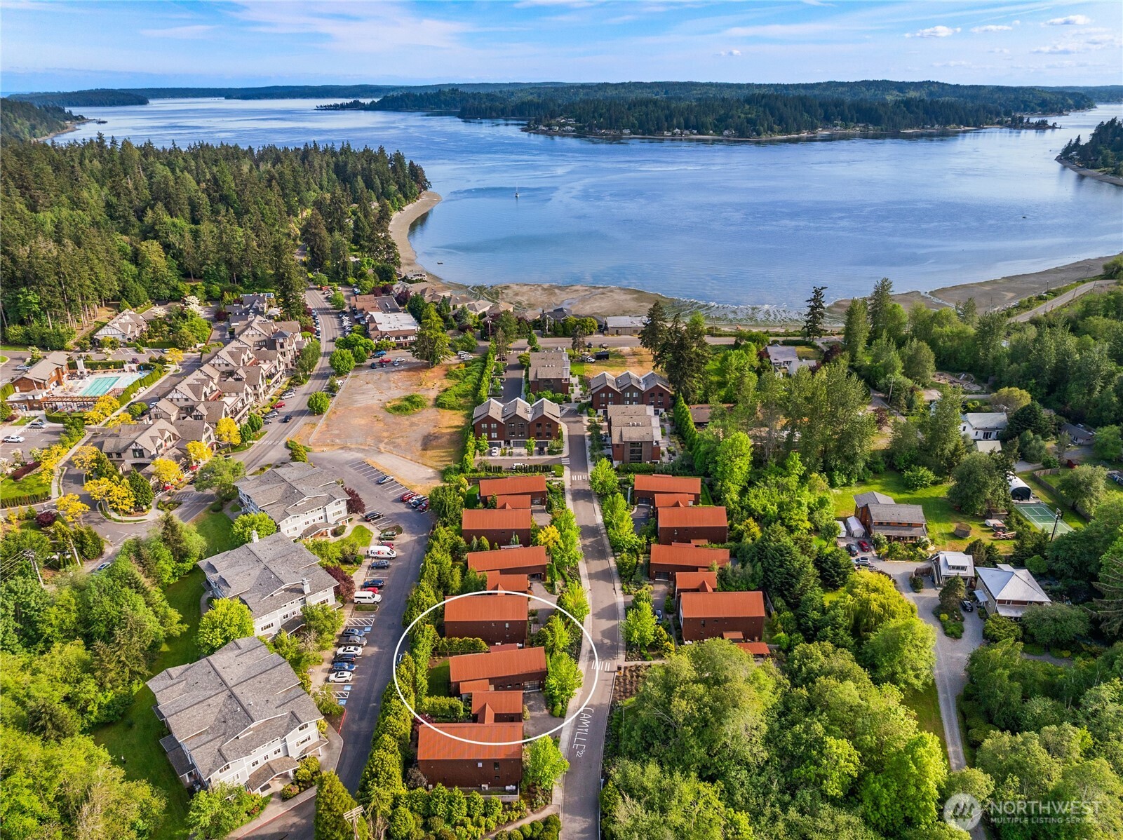 4670 Flying Goat Avenue NE Bainbridge Island WA 98110