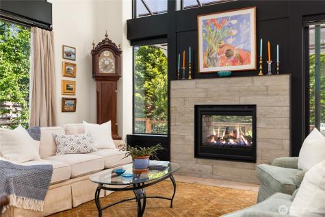 4670 Flying Goat Avenue NE Bainbridge Island WA 98110