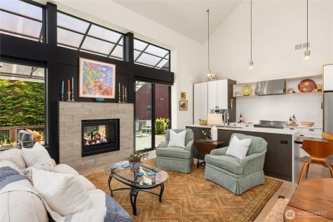 4670 Flying Goat Avenue NE Bainbridge Island WA 98110
