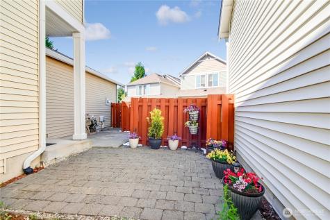 802 62nd Street SE Auburn WA 98092